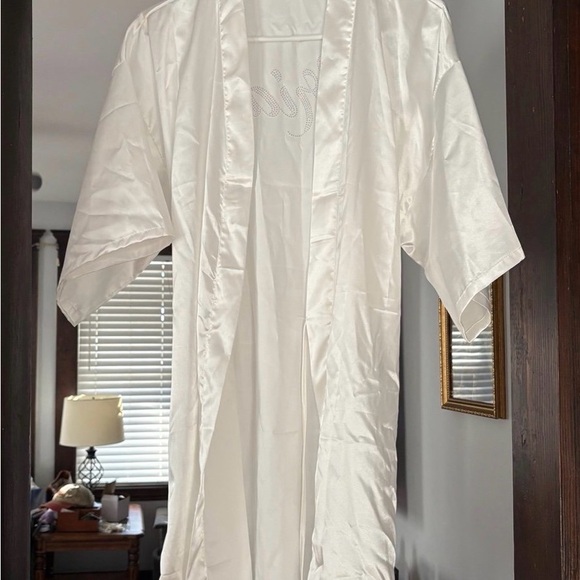 White “Bride” Robe - Picture 1 of 3